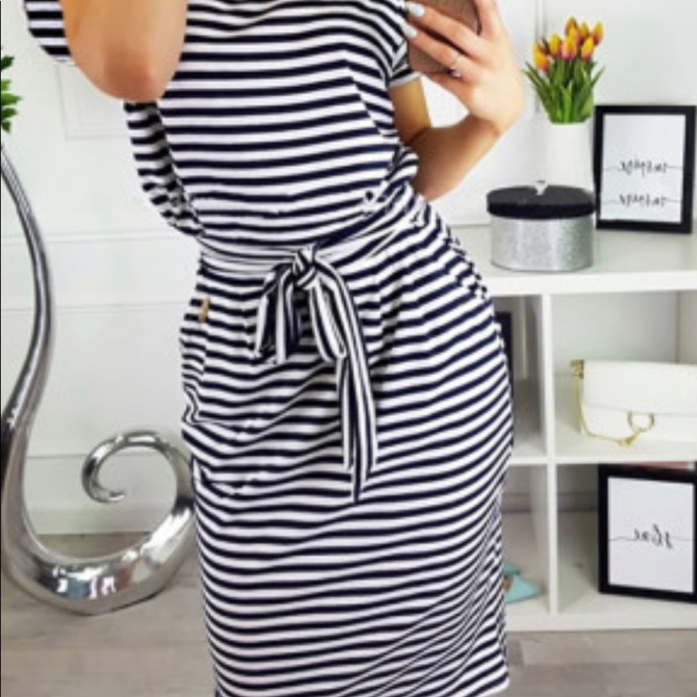 Black stripe dress